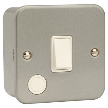 Image of Click Essentials 20A Metal Clad Switched Flex Outlet CL022 