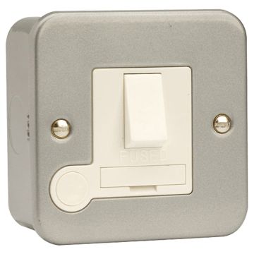 Image of Click Essentials Metal clad 13A Switched Fused Spur CL051 