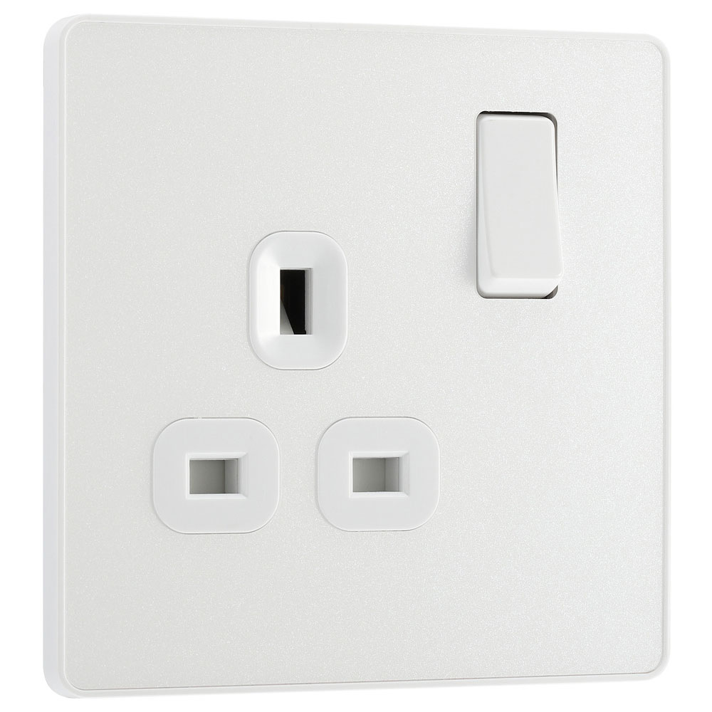 Image for BG Evolve Switched Socket 1 Gang 13A Pearlescent White